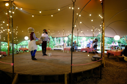 Le Moulin jaune, jardin du clown Slava